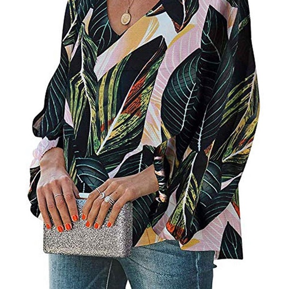 New Floral Print V Neck Lantern Sleeve Boho Blouse - Picture 2 of 5